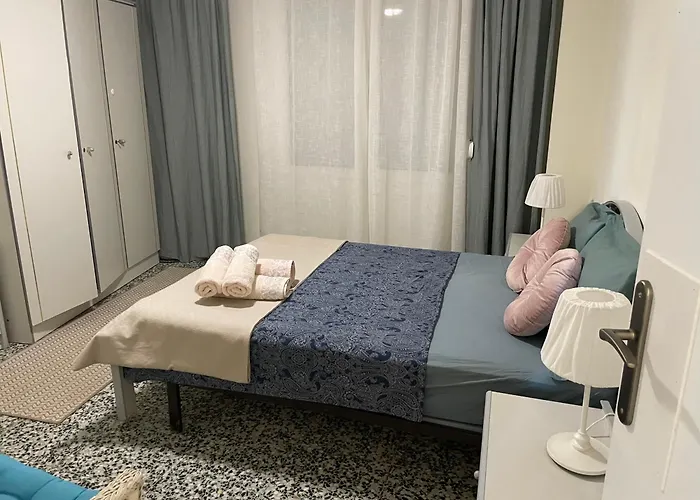 Apartamento Przy Morzu W Z 3 Sypialniami W Pobliżu Barów I Restauracji *