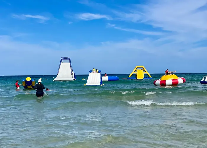 Apartamento Przy Morzu W Z 3 Sypialniami W Pobliżu Barów I Restauracji *